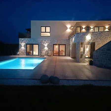 Villa Ava Tar-Vabriga